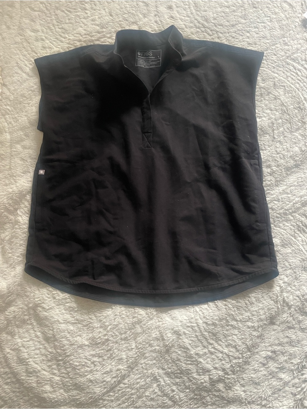 Figs Rafaela Oversized Scrub Top - Picture 2 of 2